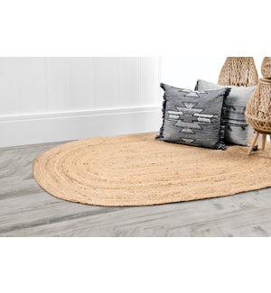 Nobu Accent Rug Oval White