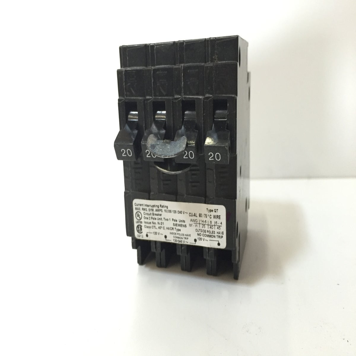 CIRCUIT BREAKER MURRAY QUAD 20AMP M220220