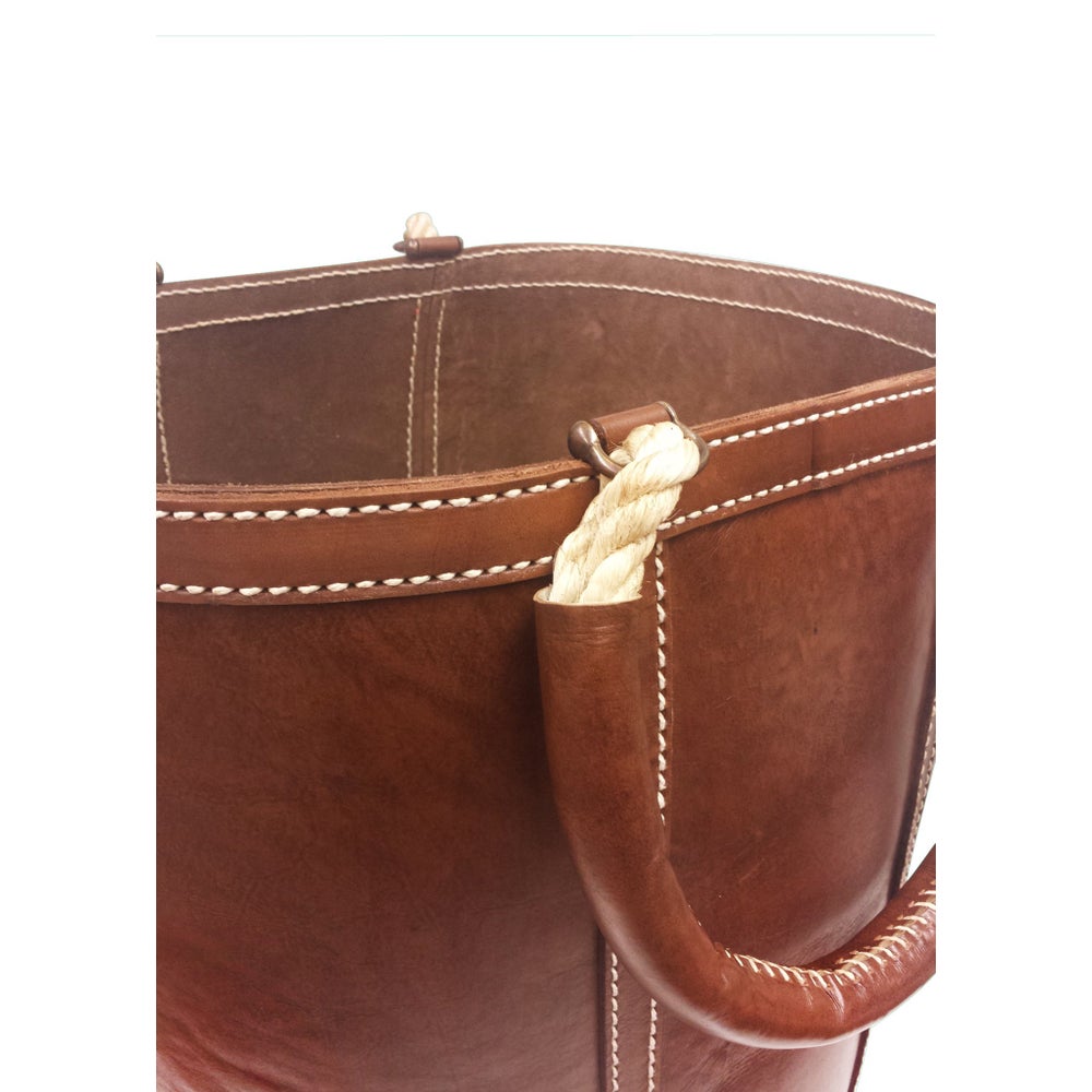 Adirondack Large Log Bag in Brown