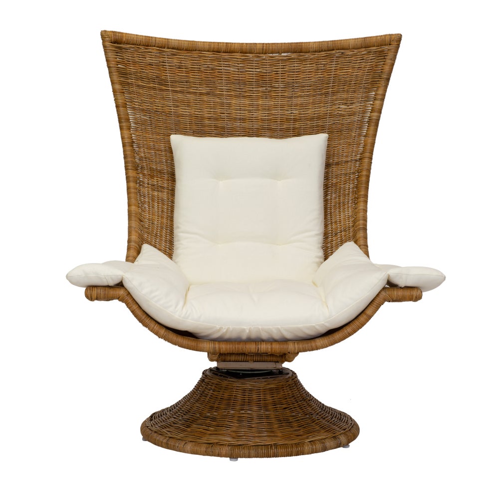 Healdsburg Swivel Chair in Natural