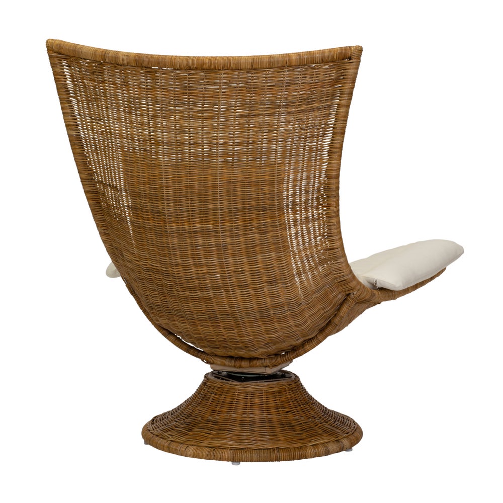 Healdsburg Swivel Chair in Natural