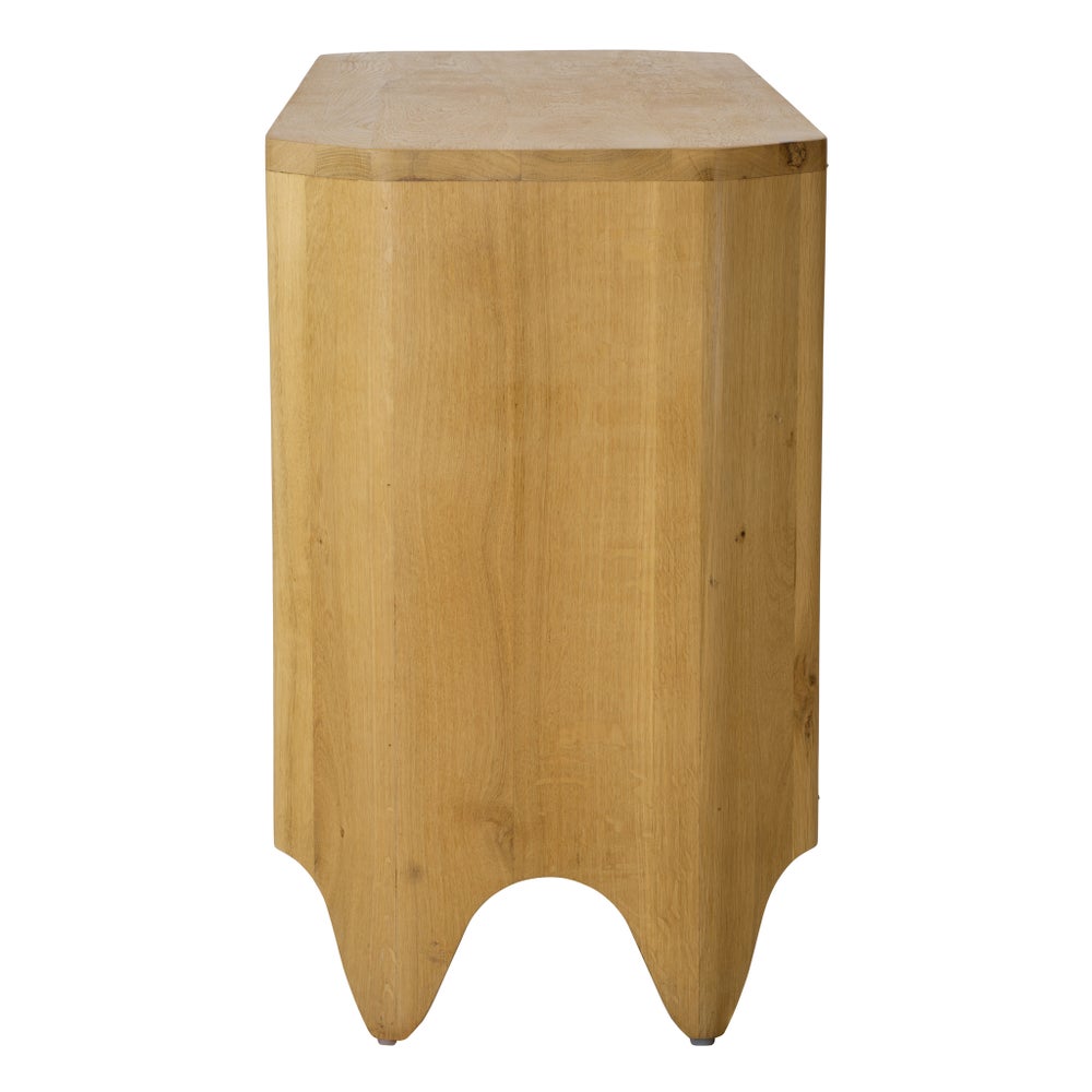 Convergence Credenza in Natural