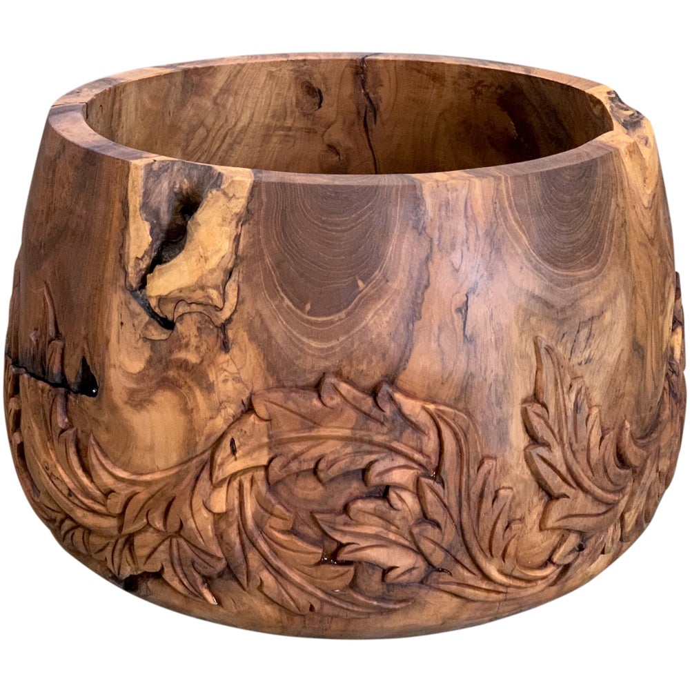 Acanthus Planter in Natural