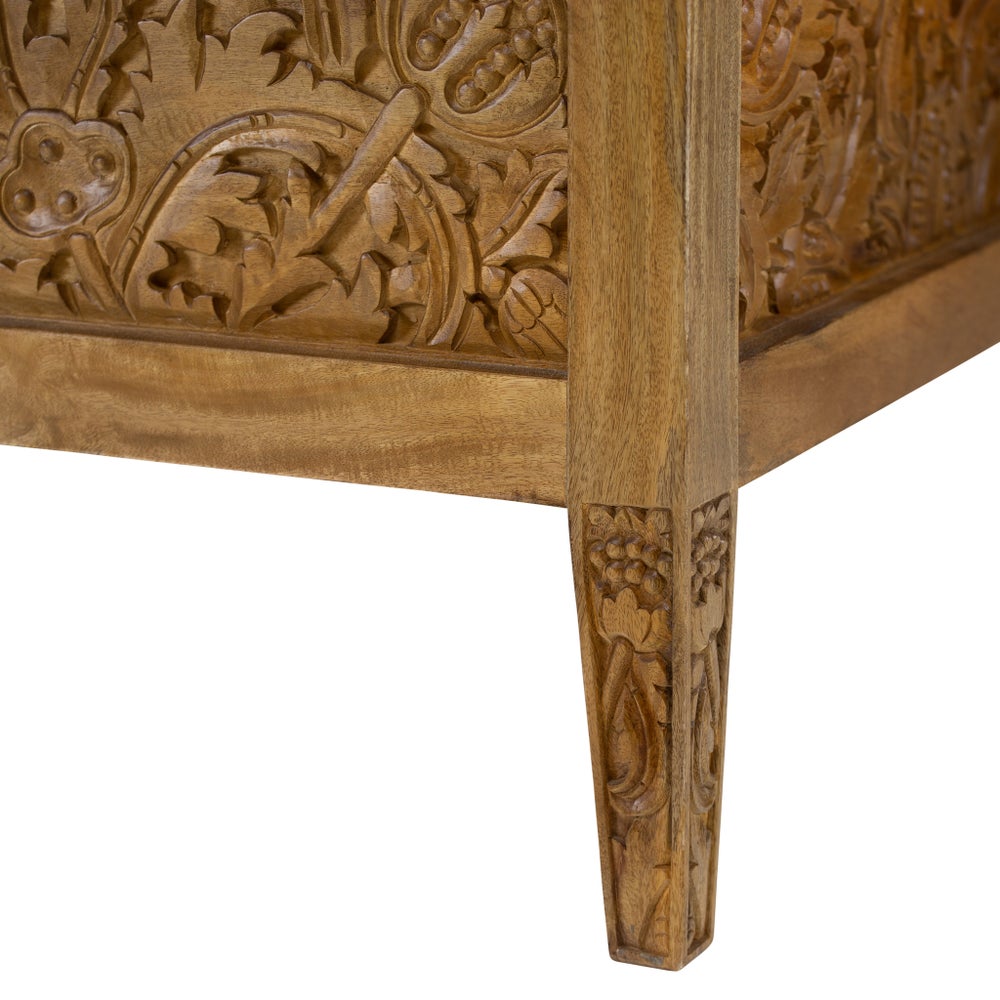 Thistle Corner Chair in Natural