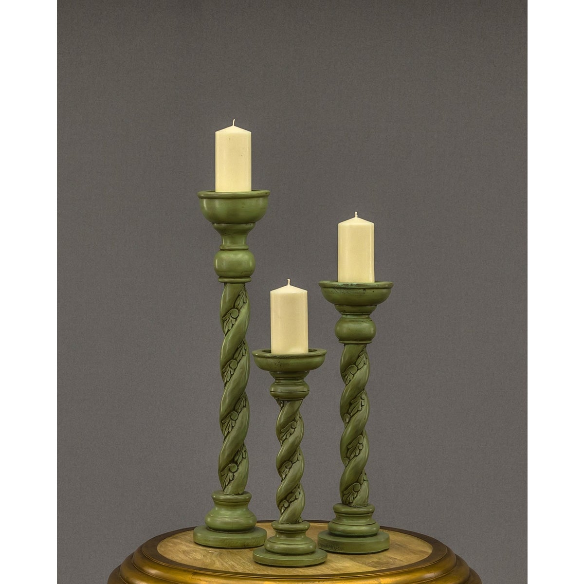 Tarus Candle Stand