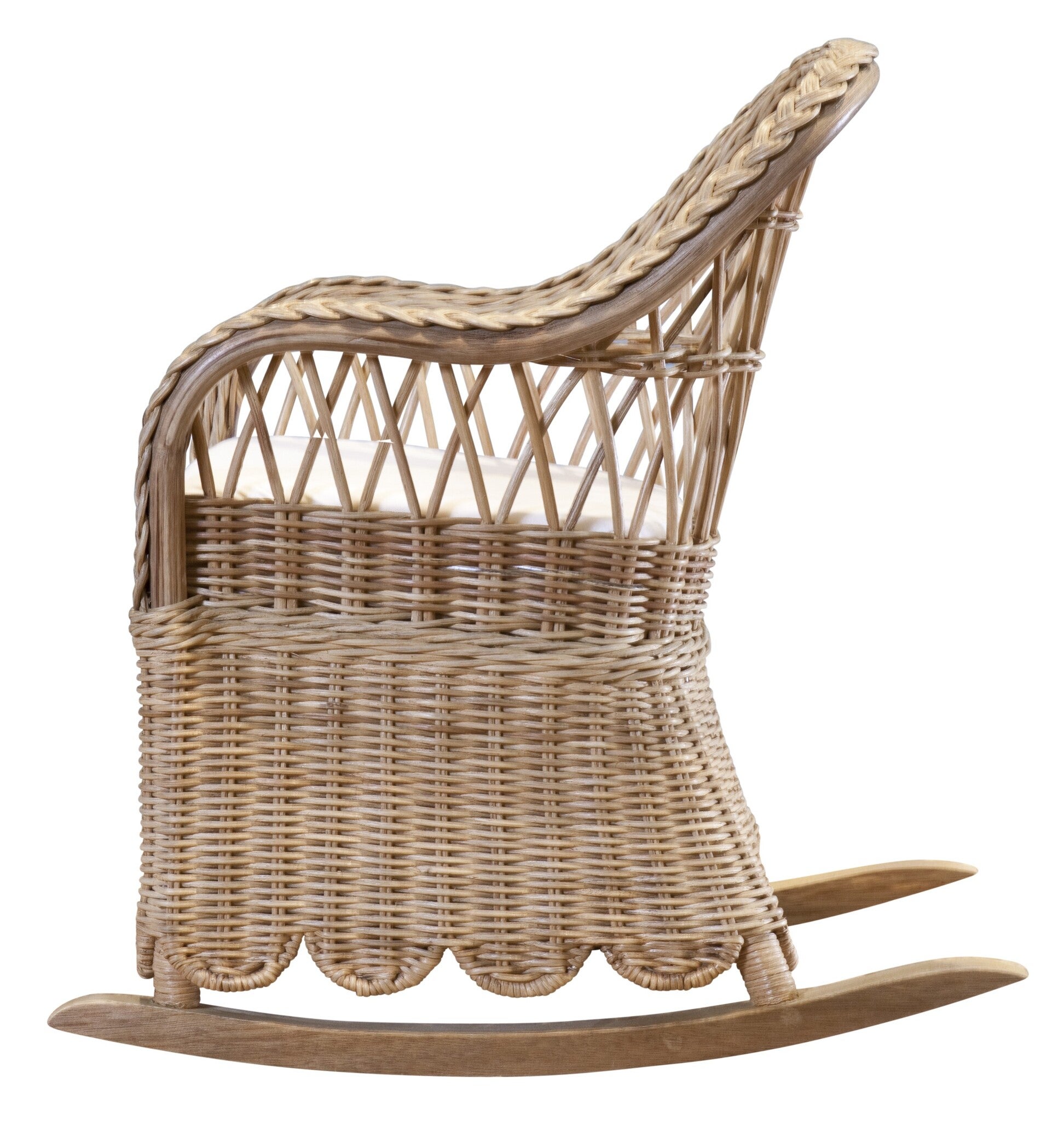 Micky rattan bubble discount chair