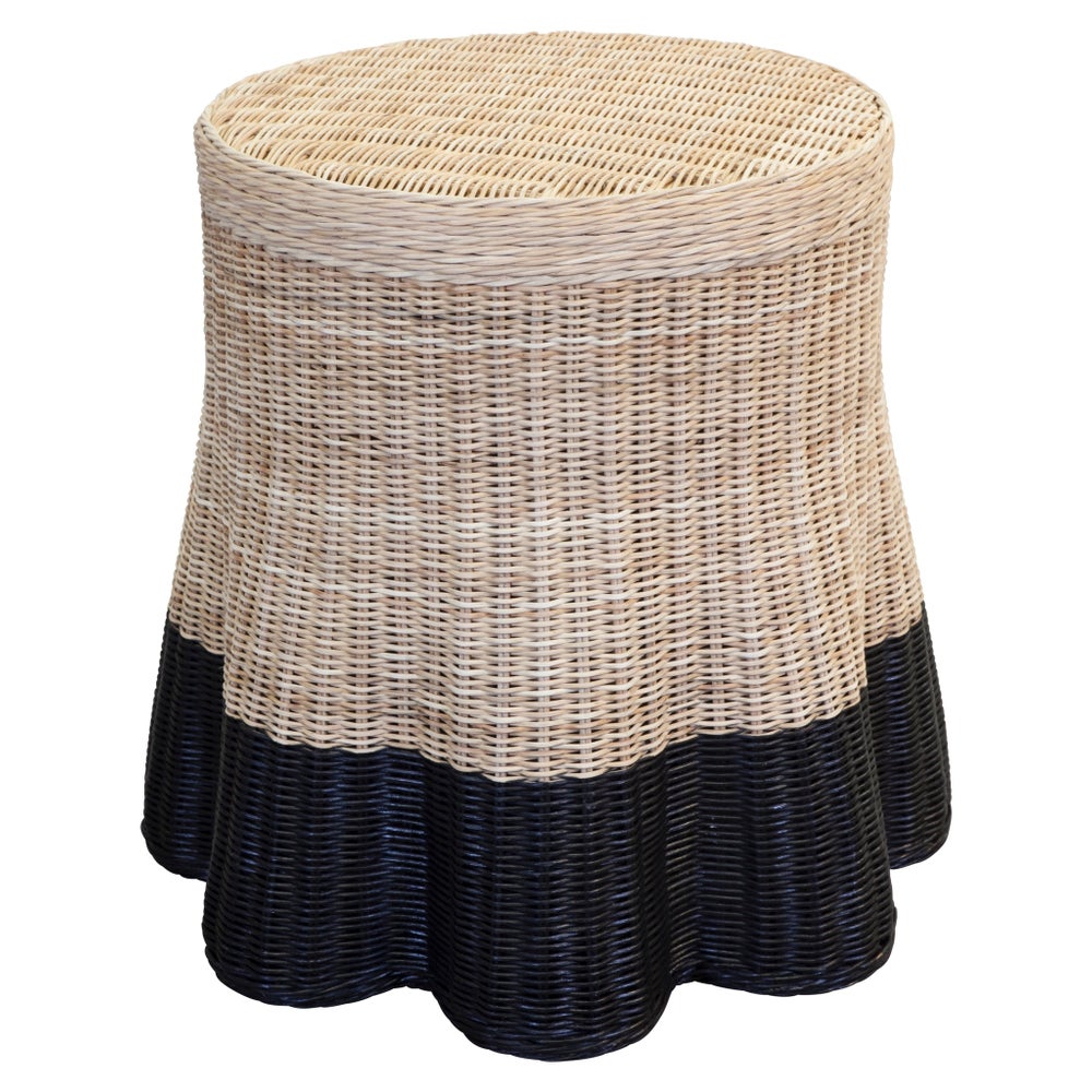 Dipped Scallop Drink Table