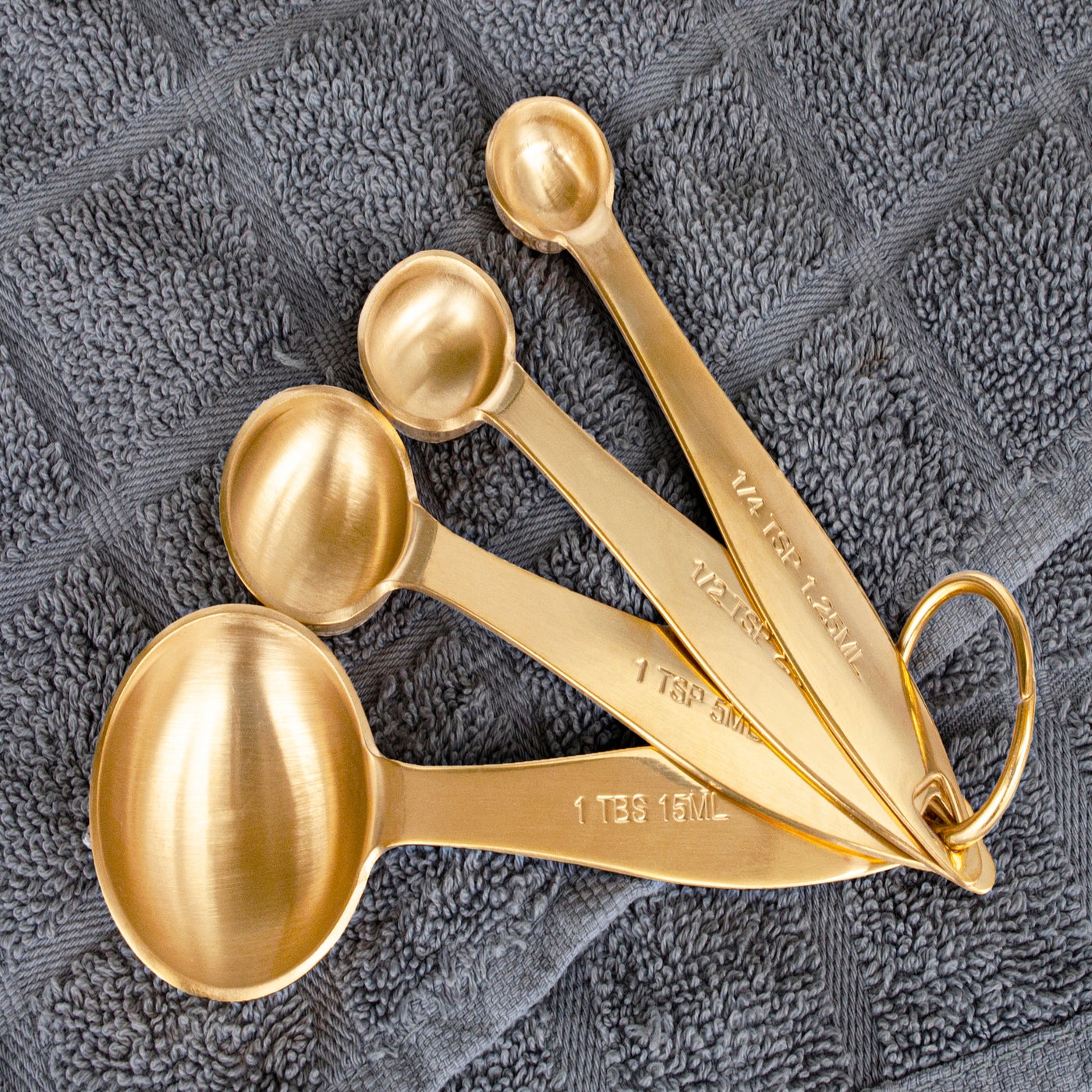 4-1/2L Stainless Steel Measuring Spoons, Gold Finish, Set of 4