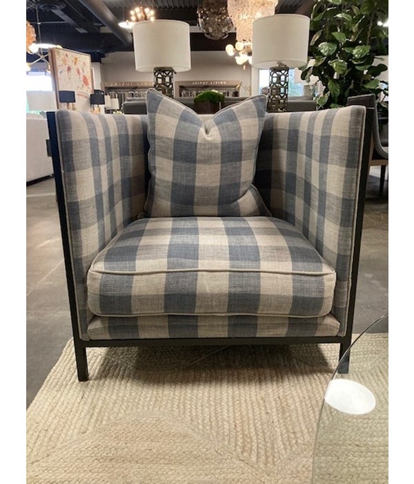 Sandra Chair