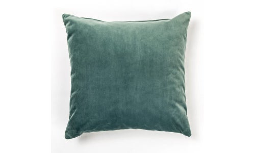 PILLOWS AND THROWS