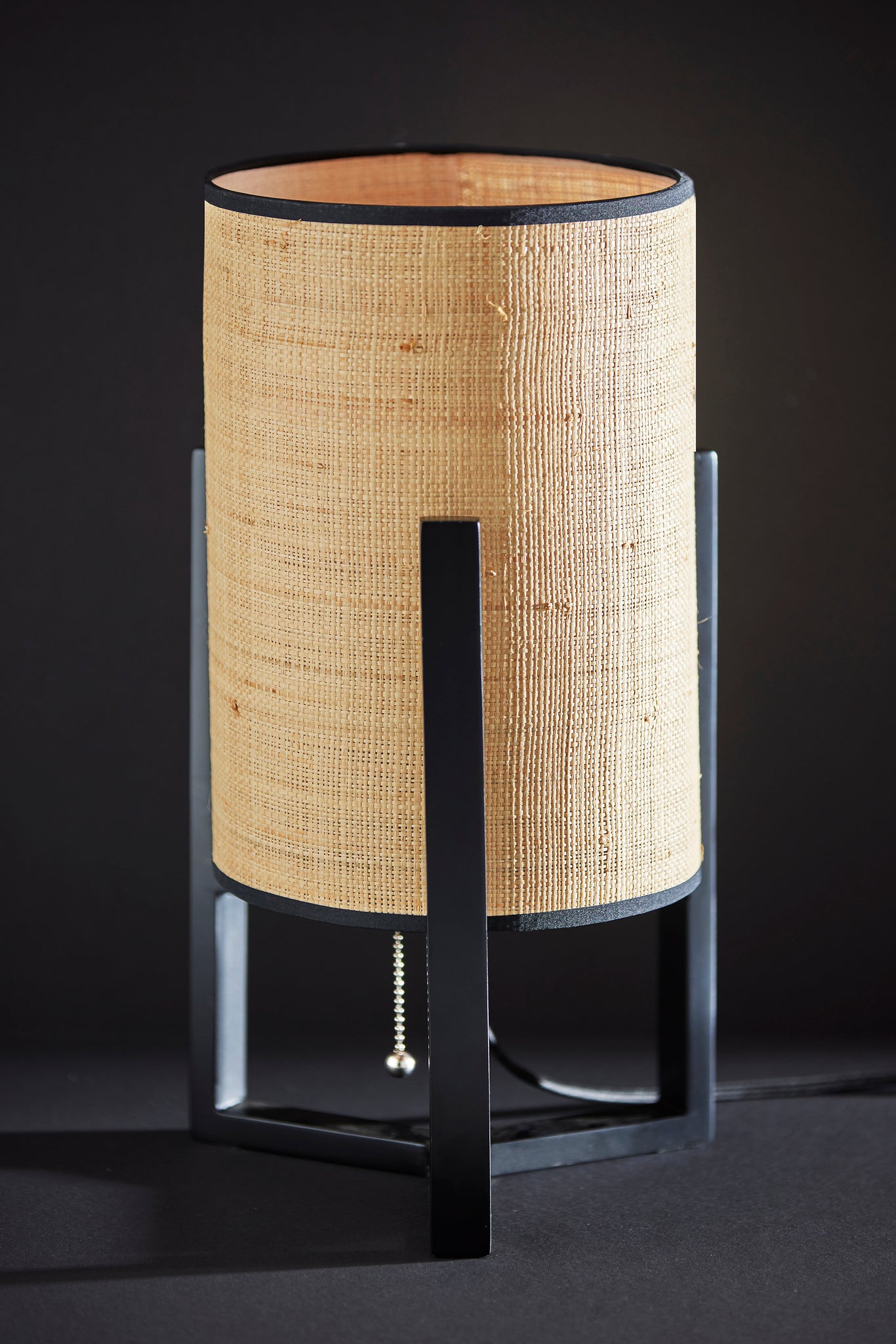 adesso quinn table lantern