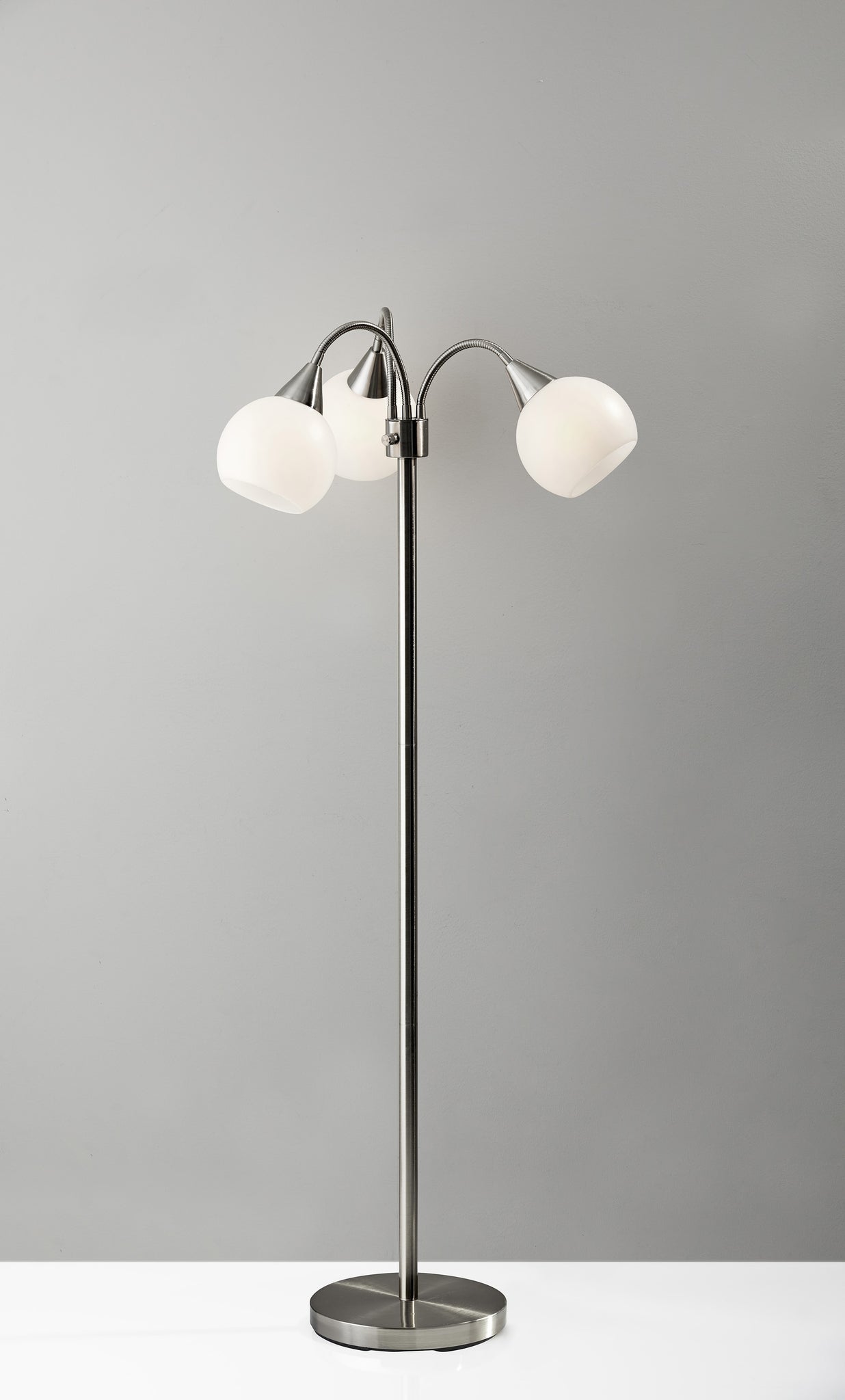 floor lamp with 3 arms