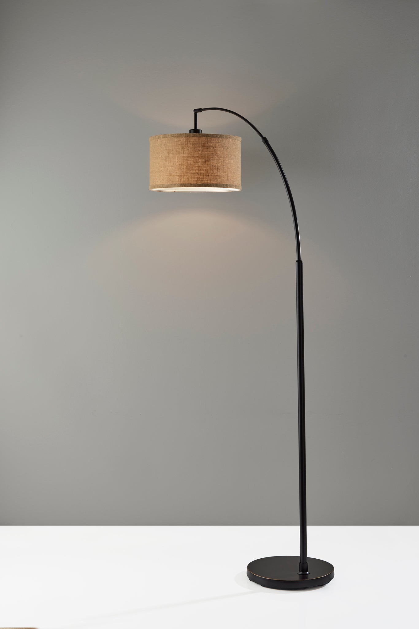 Burlap Arc Lamp - simplee adesso | Adesso