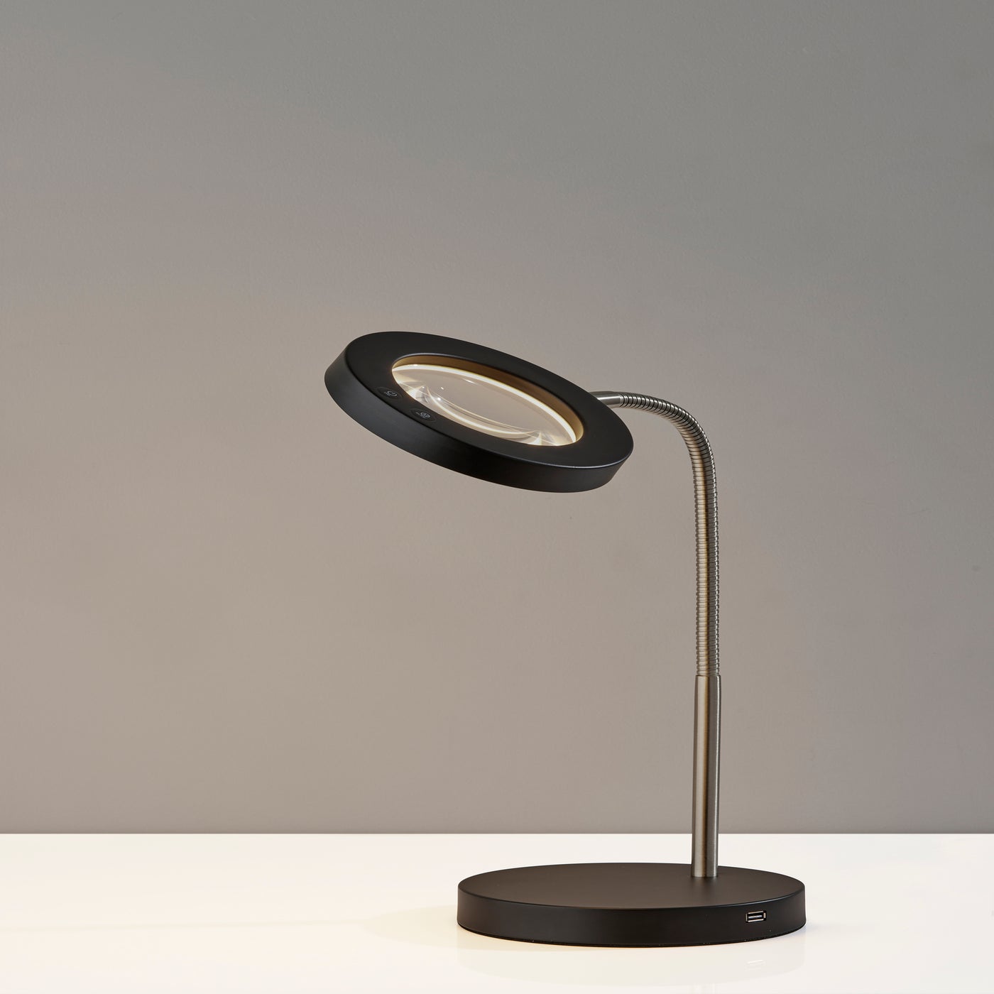 Holmes LED Mag Dsk Lmp w/SS - smart switch | Adesso