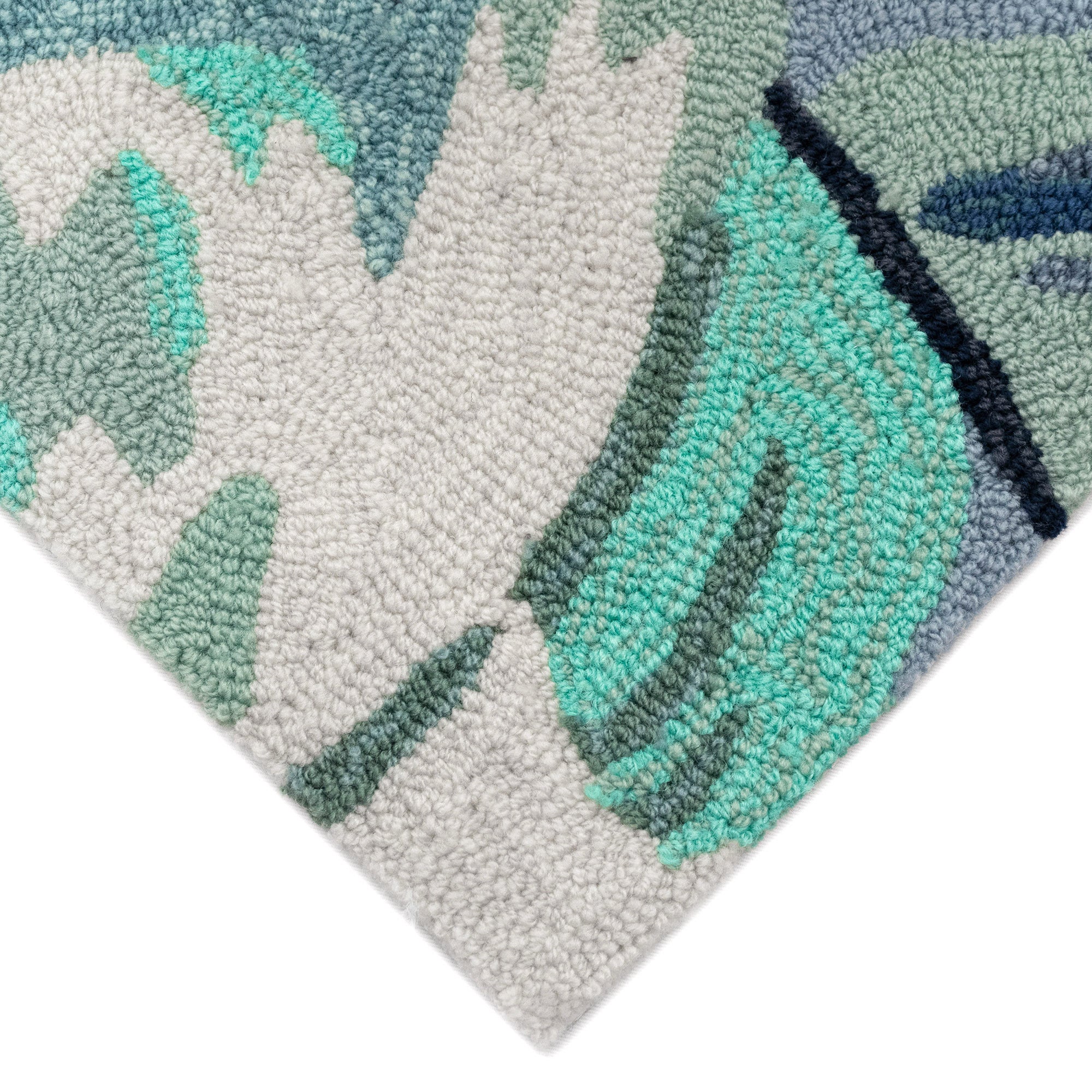 Liora Manne Capri Palm Leaf Indoor/Outdoor Rug Blue 2' x 3 Liora Manne Capri Palm Leaf Indoor/Outdoor Rug Blue 2' x 3