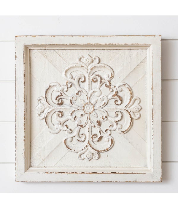 Wall Hanging - Distressed Floral Medallion