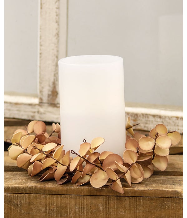 Light Fall Ombre Eucalyptus Leaf Candle Ring