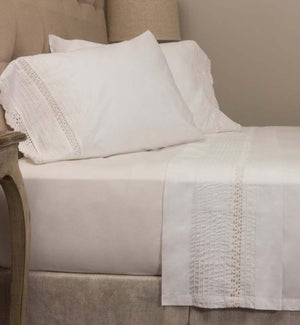 EVELINE LINEN IVORY CROCHET SHEET SET - AmityHome