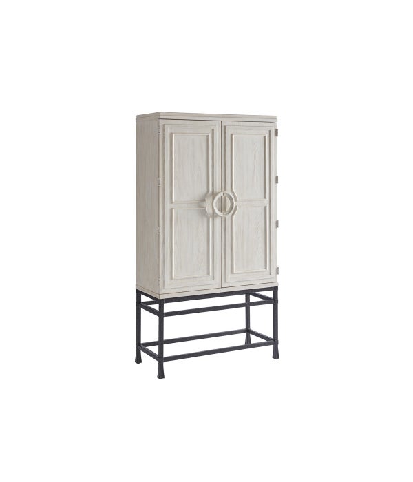 Jade Bar, Chest on Stand