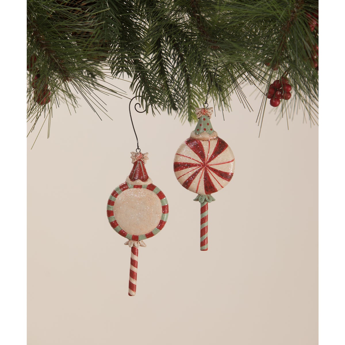 Merrymint Ornaments S2