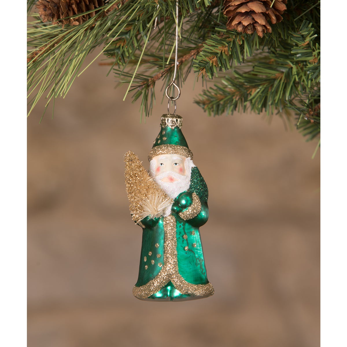Jewel-Tide Santa Mini Ornament 8A