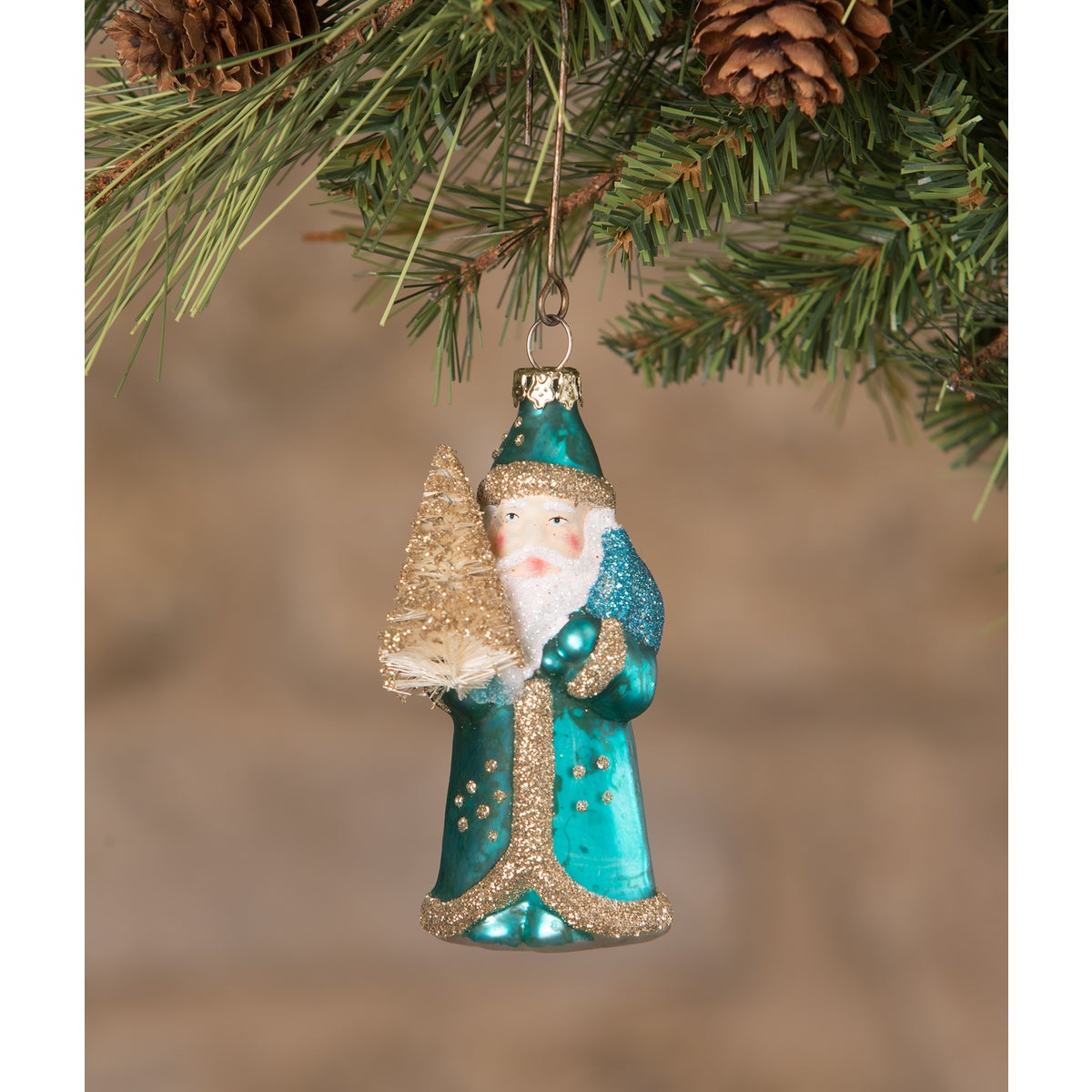 Jewel-Tide Santa Mini Ornament 8A