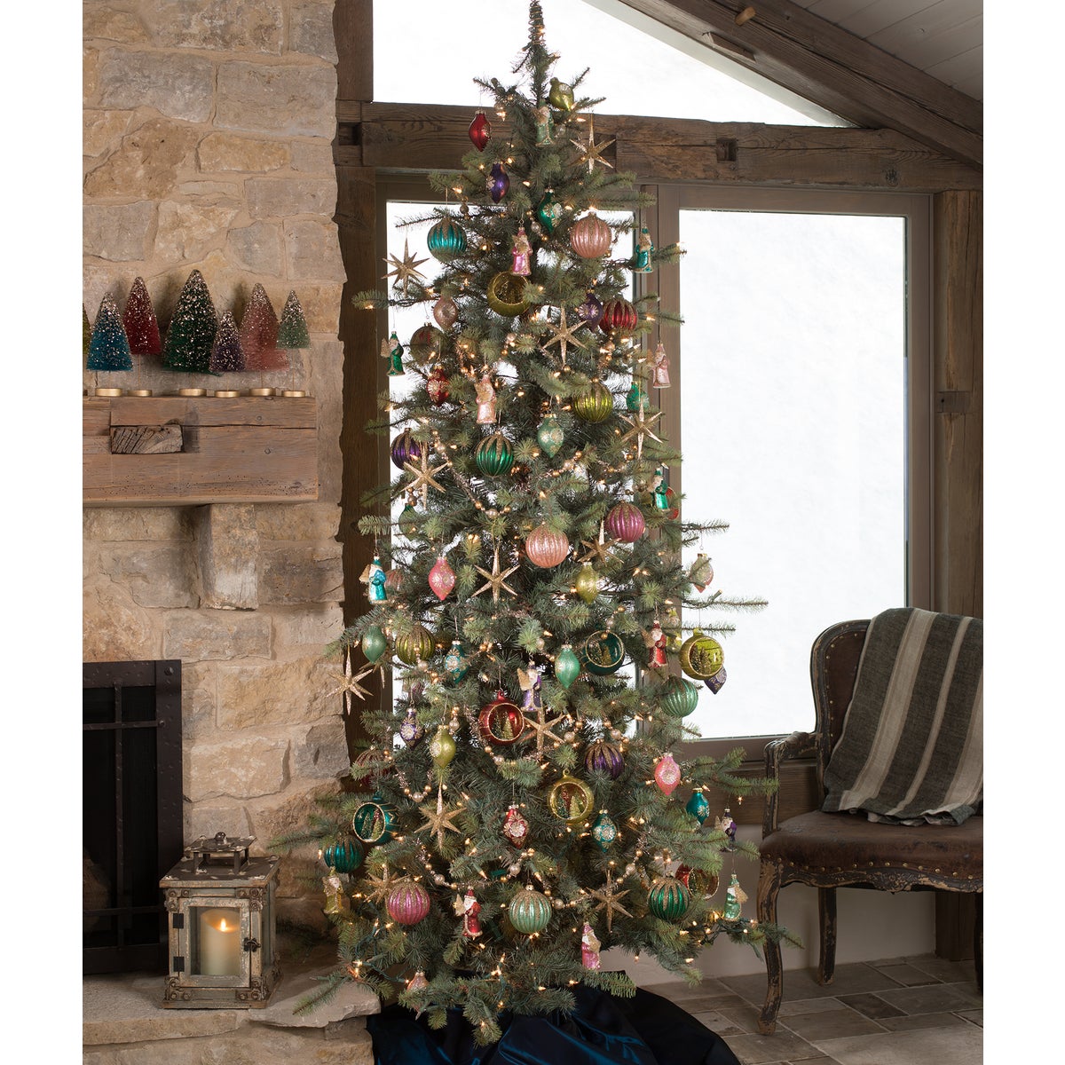 Jewel-Tide Santa Mini Ornament 8A