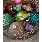 Jewel-Tide Onion Indent Ornament 8A
