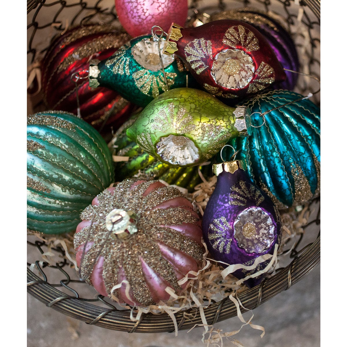 Jewel-Tide Glass Glitter Drip Ball Ornament 8A
