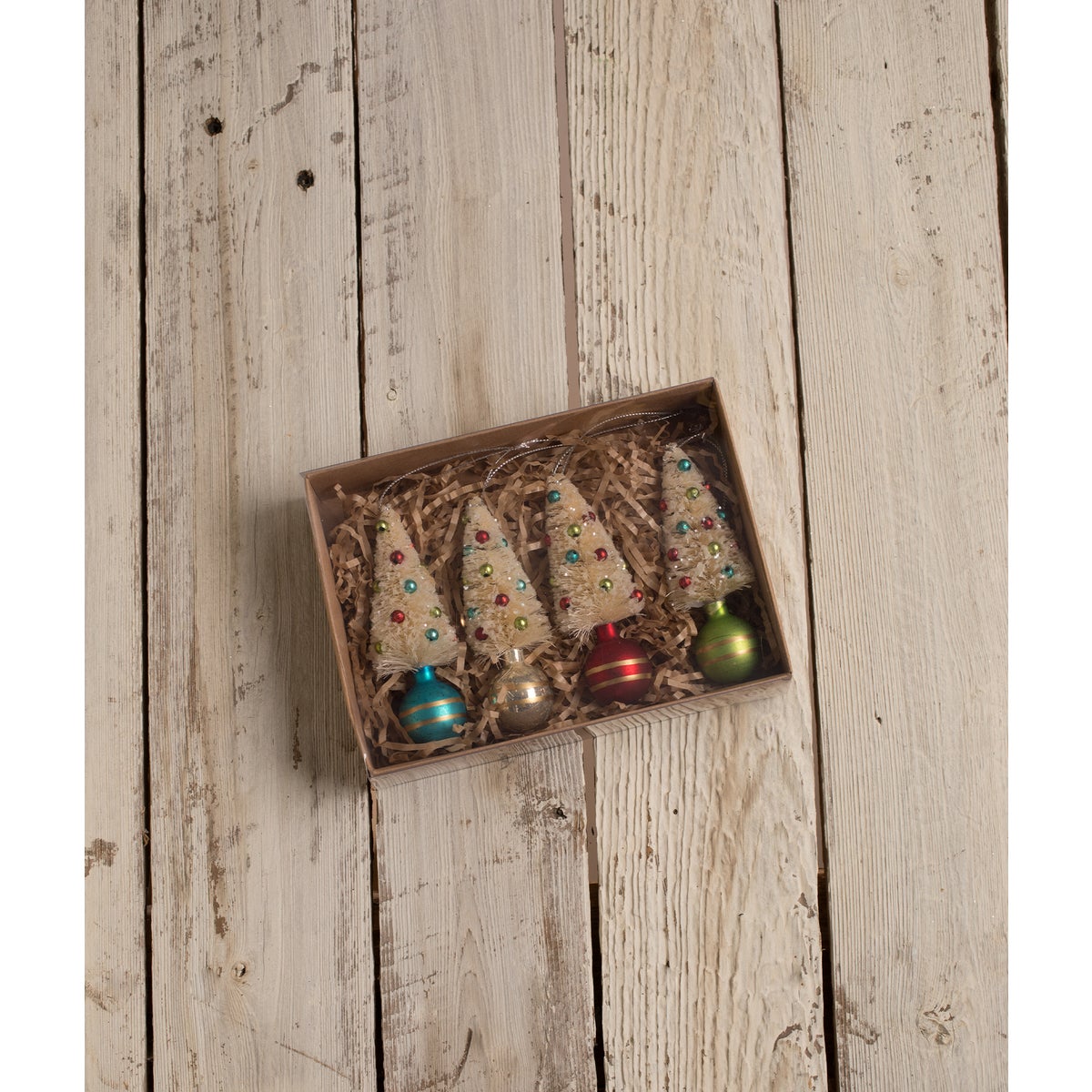 Retro Bottle Brush and Baubles Ornaments S4