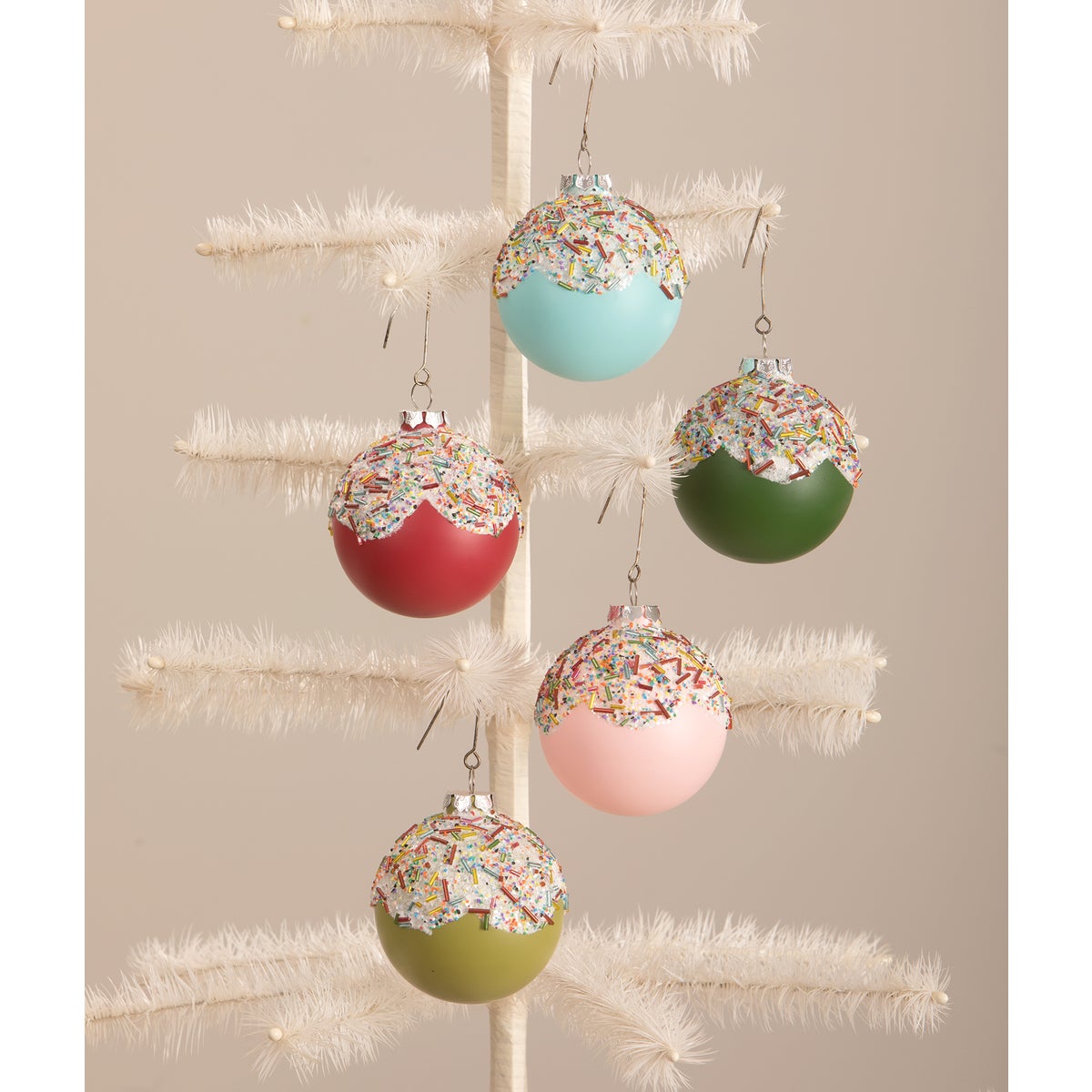 Cupcake Glass Ball Ornaments S5