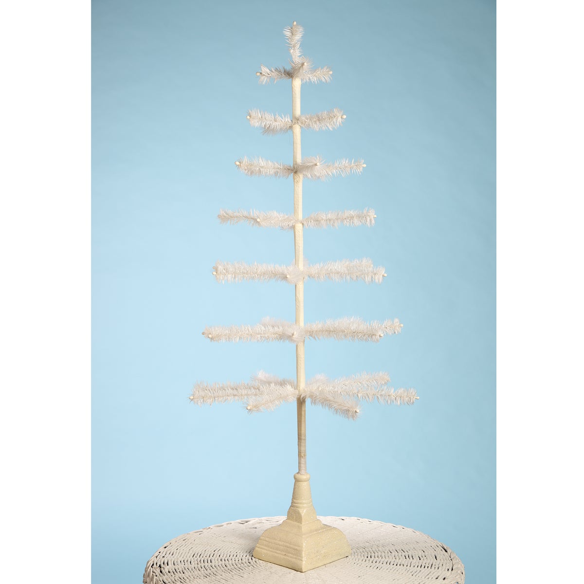 Feather Tree Ivory With Glittered Base 42"