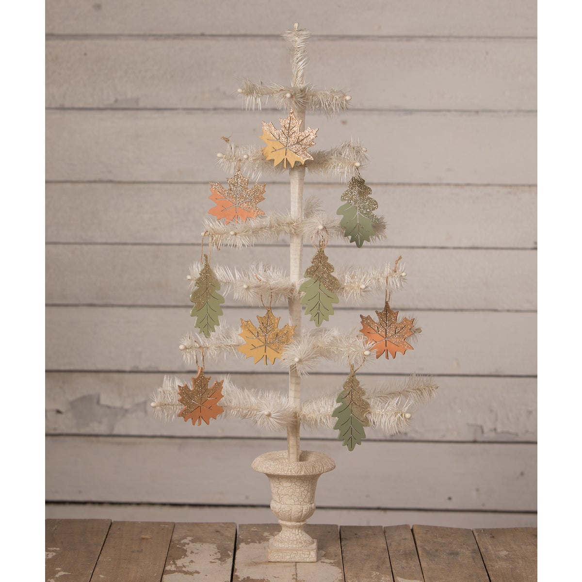 Elegant Fall Leaf Ornament 4A