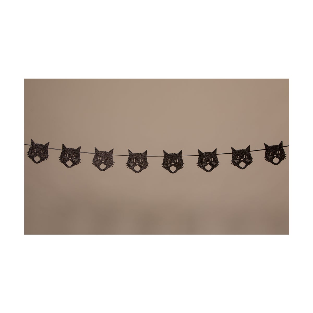 Glittered Scaredy Cat Silhouette Garland