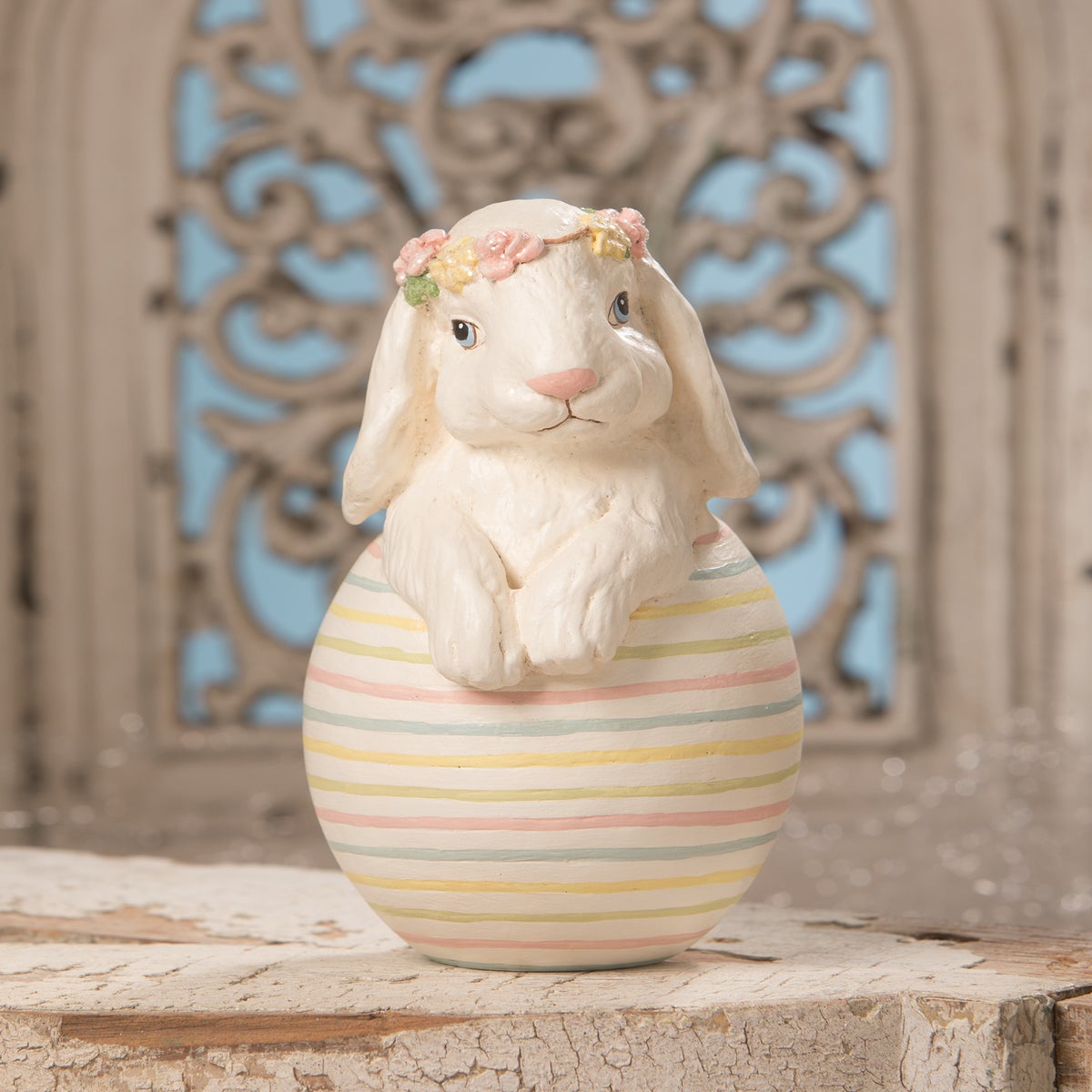 Primrose Bunny in Egg