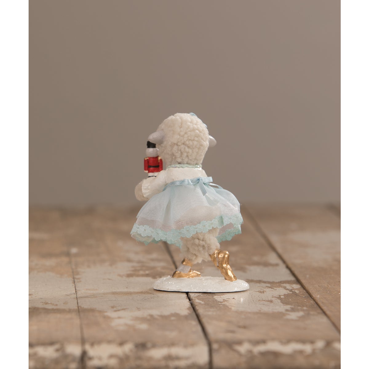 Clara Lamb
