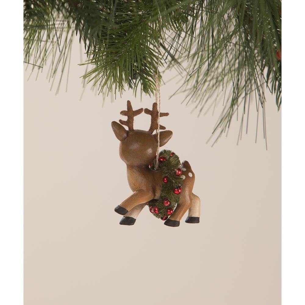 Retro Reindeer with Wreath Ornament
