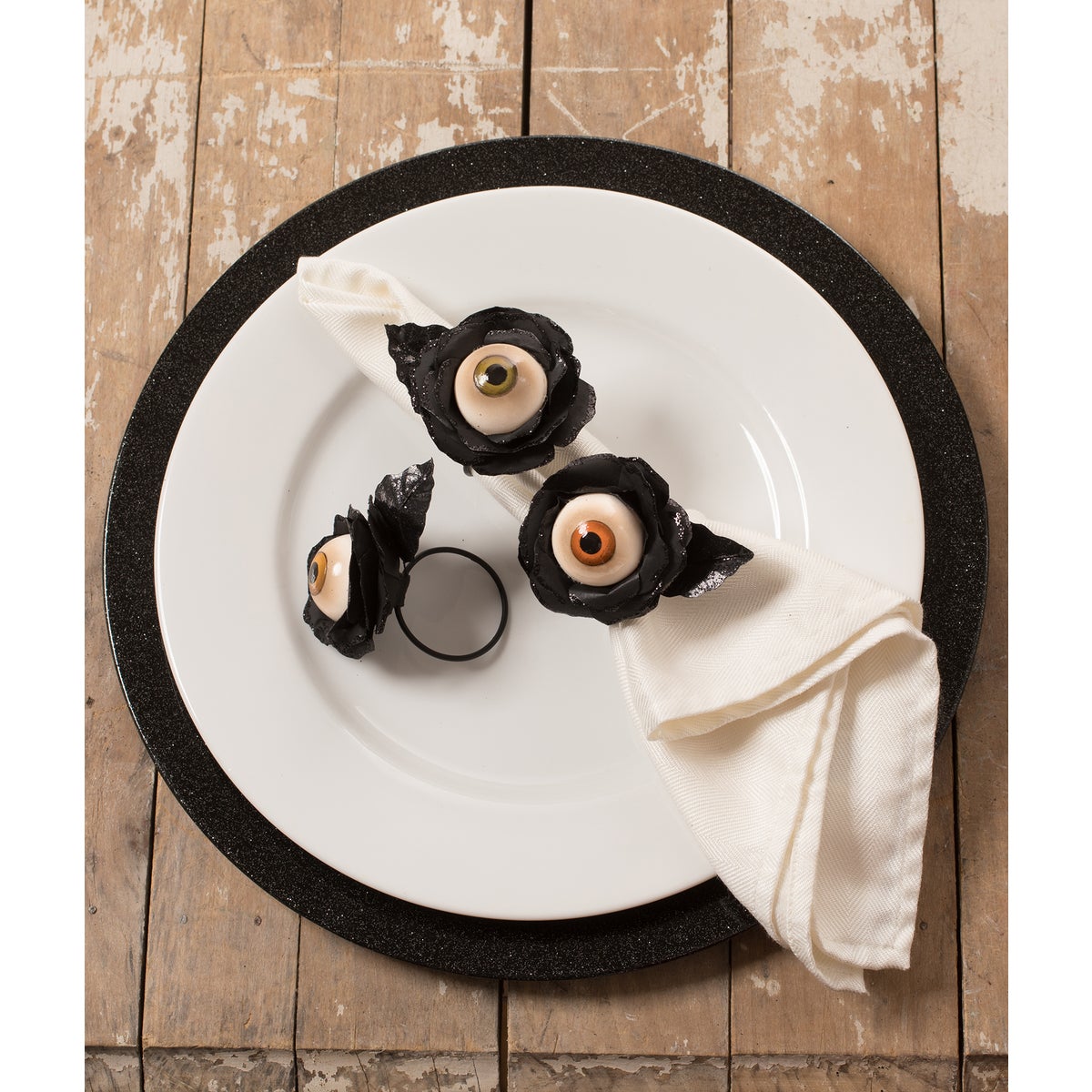 Eyeball Rose Napkin Ring 3A