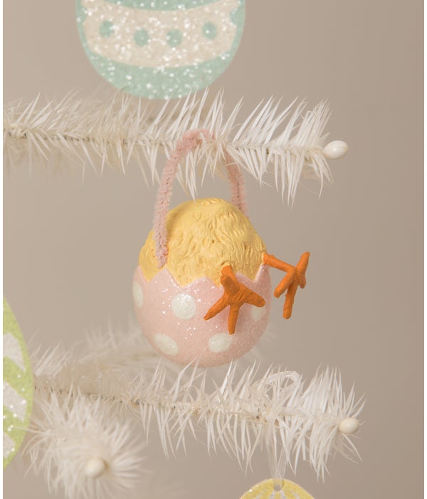 Chickie Tail Egg Ornament Pink