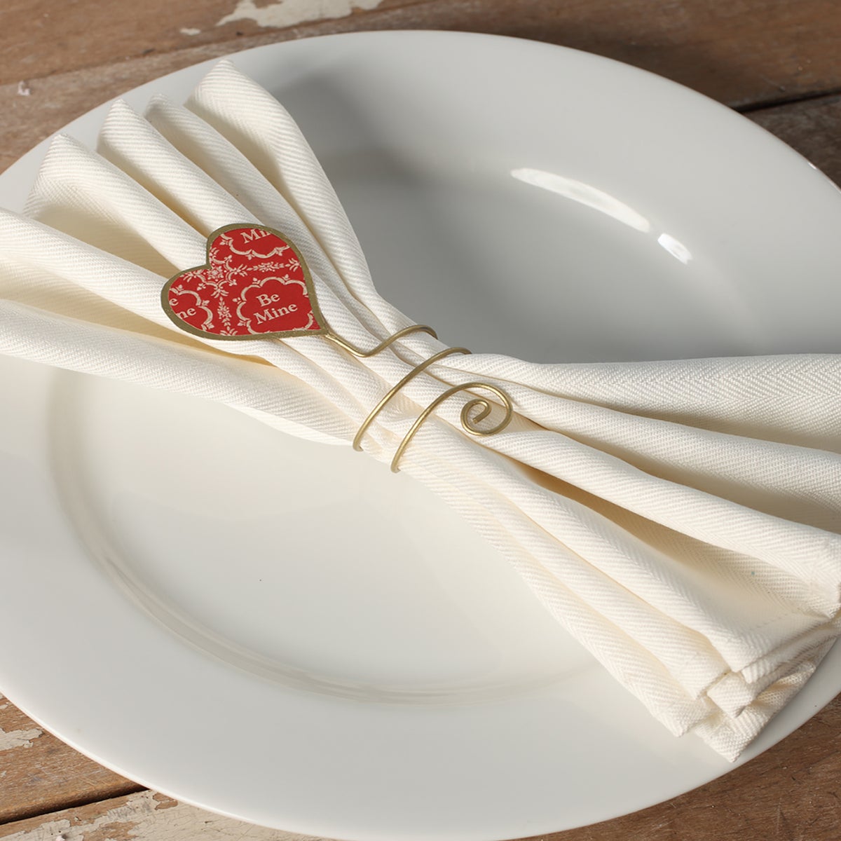 Valentine Napkin Holder 4A