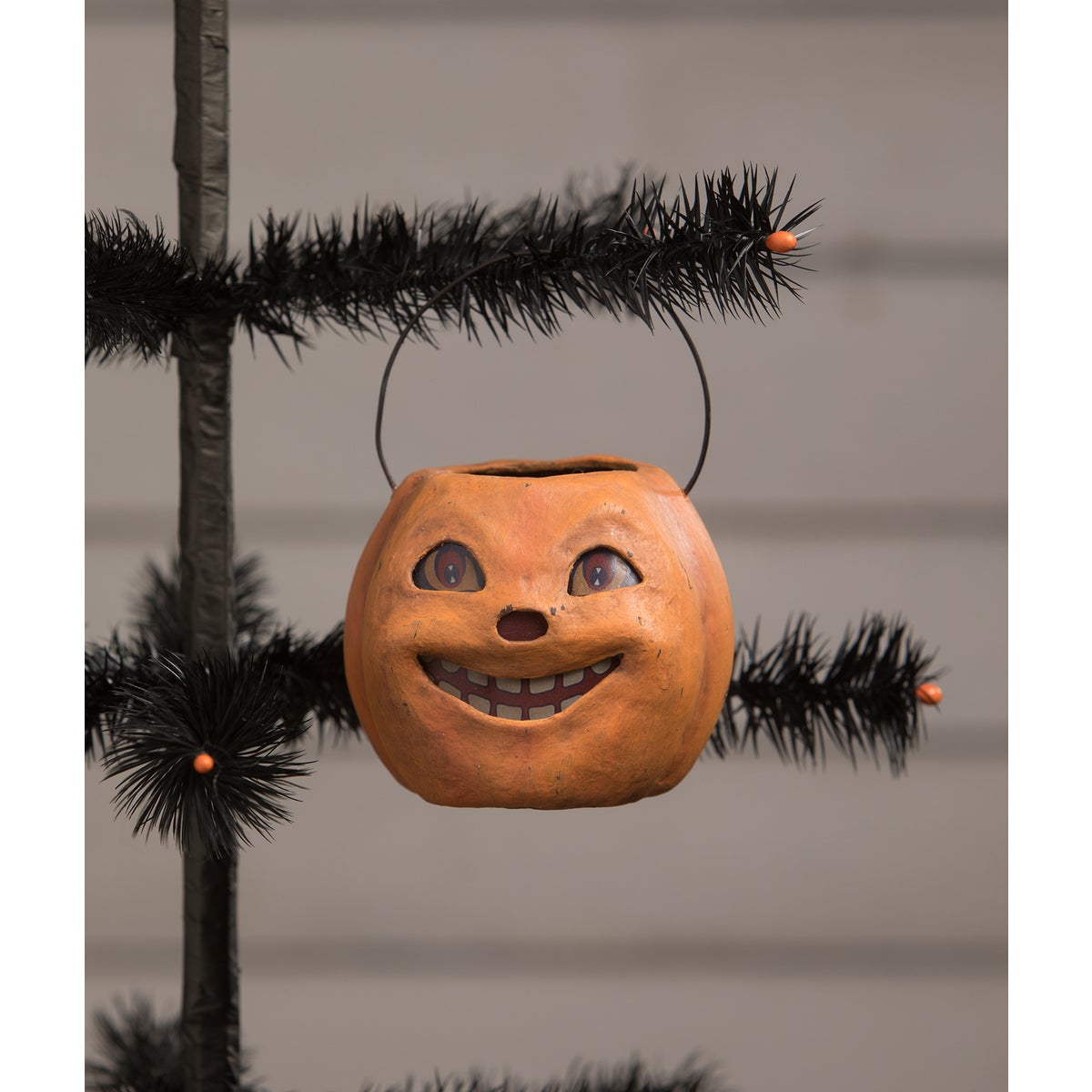 Vintage Grinning Mini Pumpkin Bucket