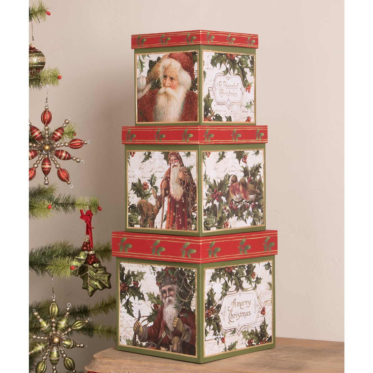 Holly Boxes S3