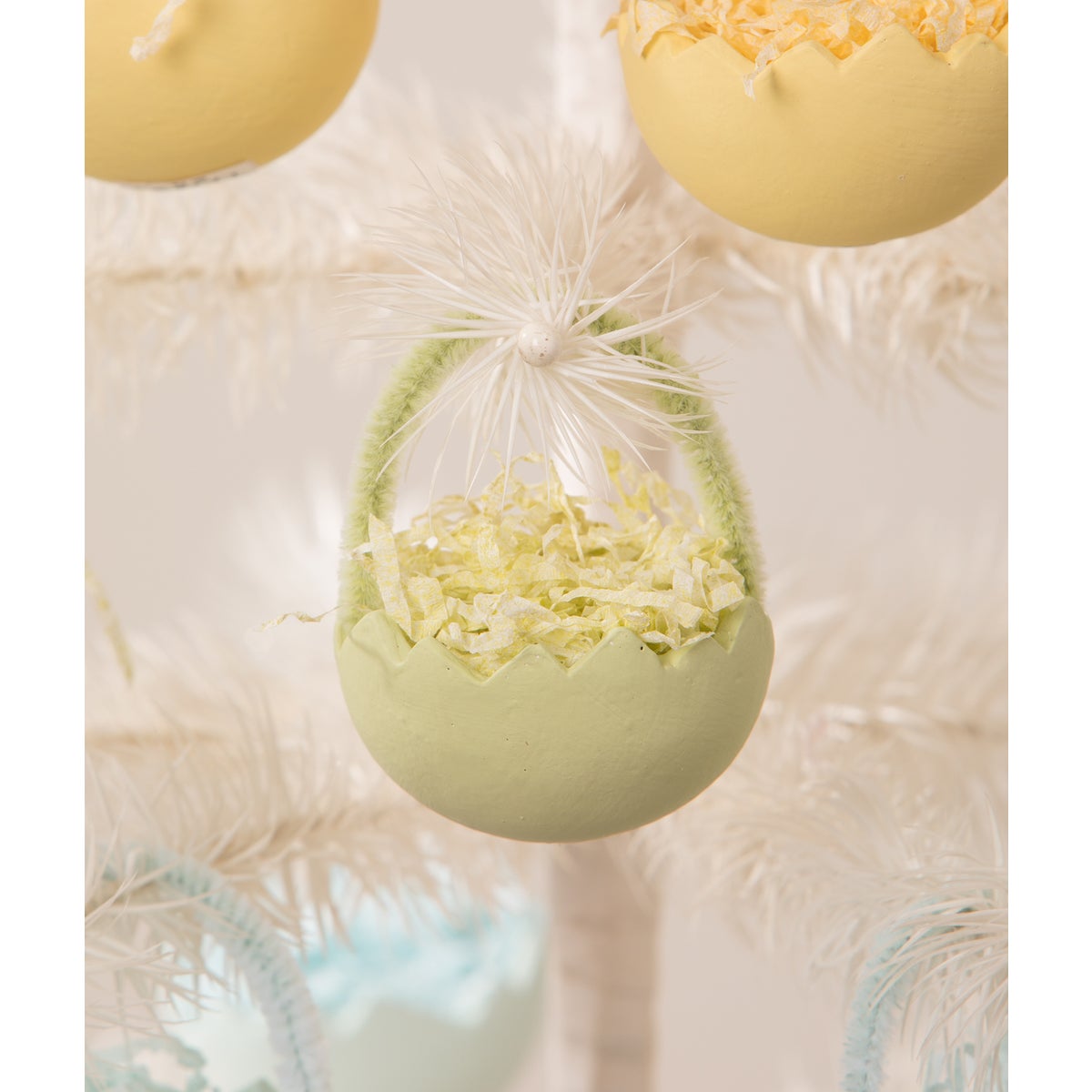 Cracked Egg Green Ornament