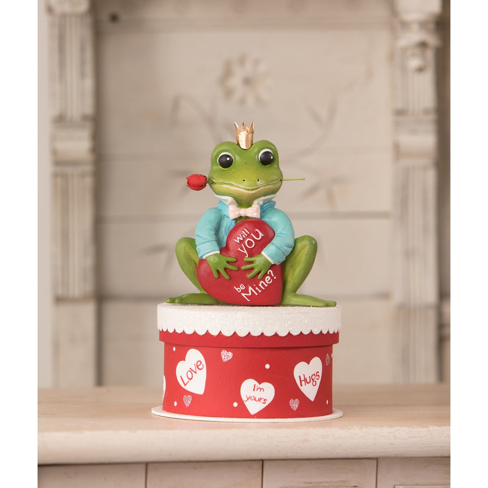 Froggie Love on Box
