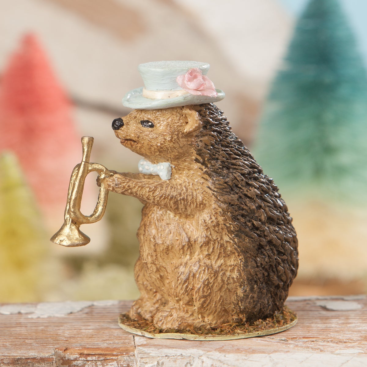 Blow That Horn, Hedge