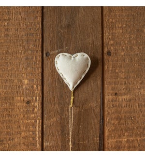 RECYCLED FABRIC HEART WALL HOOK
