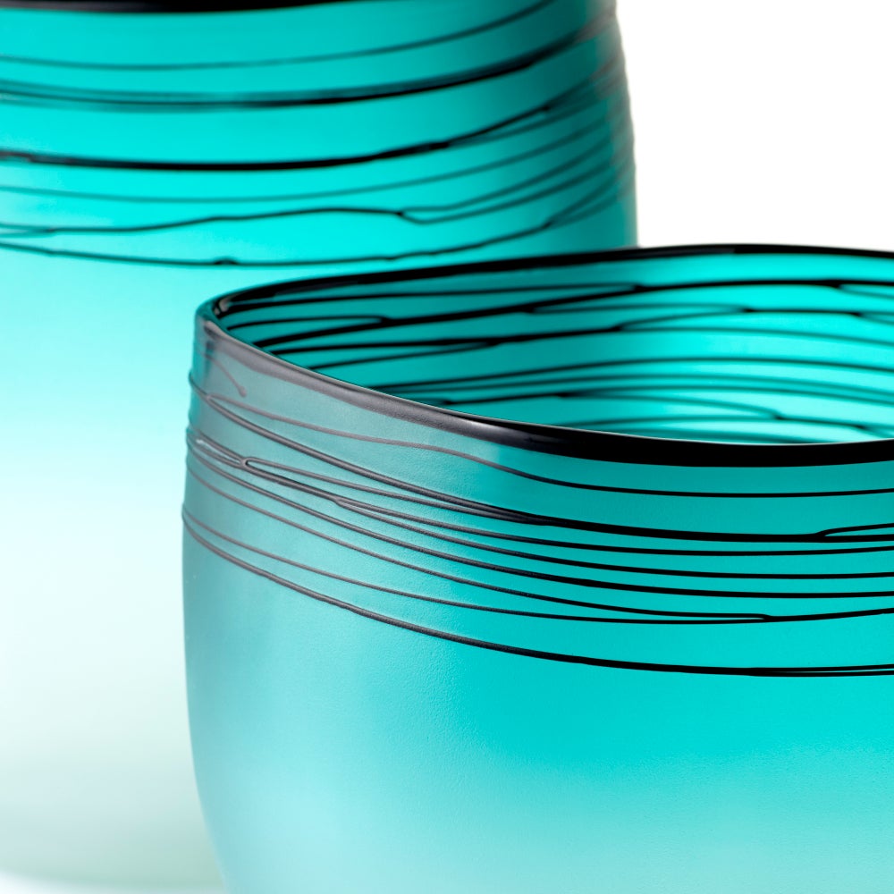 Kapalua Vase | Blue And White - Small