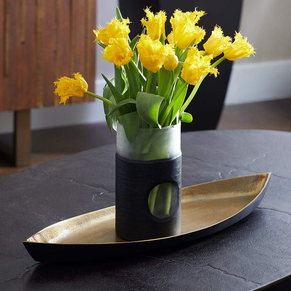 Ominous Frost Vase Short | Clear And Black