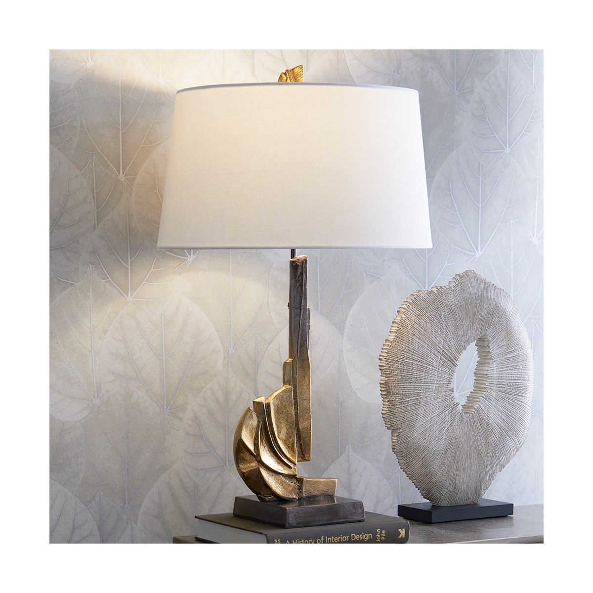 The evolution of table lamp, Table lamps of design