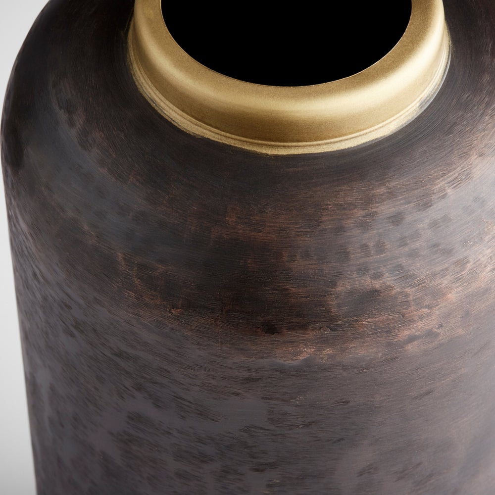 Akita Vase | Black - Small